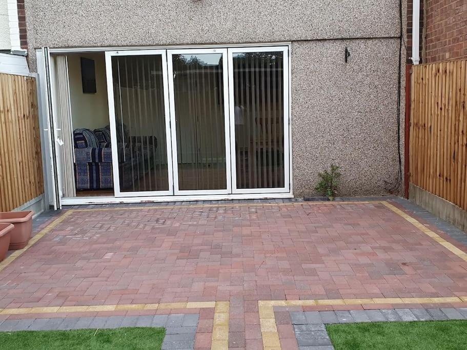 5 Bedroom House By Monishortlets *